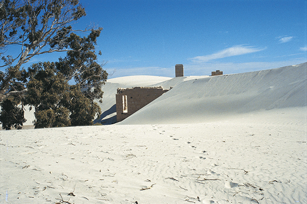 Ruins at Eucla